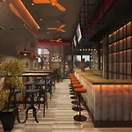 Hotel The Purl 4*